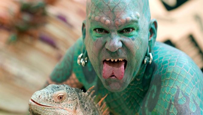 Les 10 personnes les plus tatouées au monde