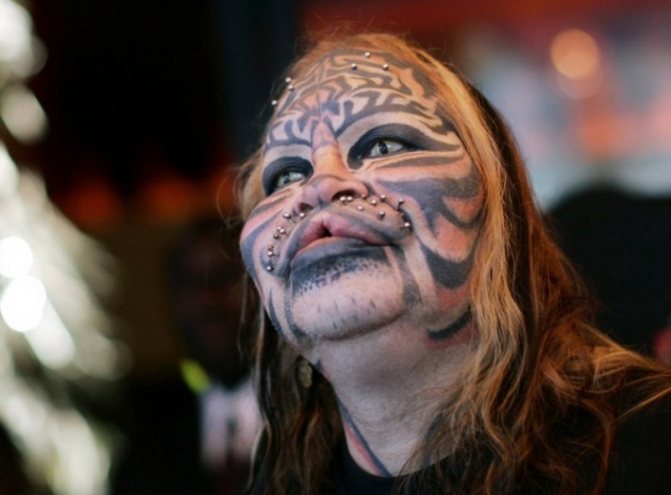 13 des pires tatouages de célébrités