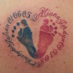 60 tatouages de pieds et d'empreintes de bébé