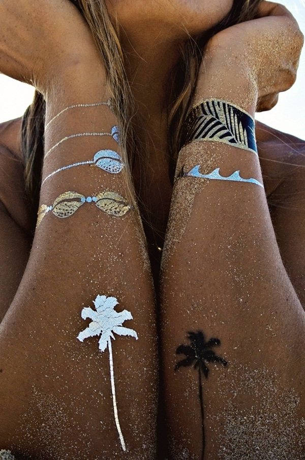 70 idées de tatouages en or pour les femmes (guide d'inspiration)