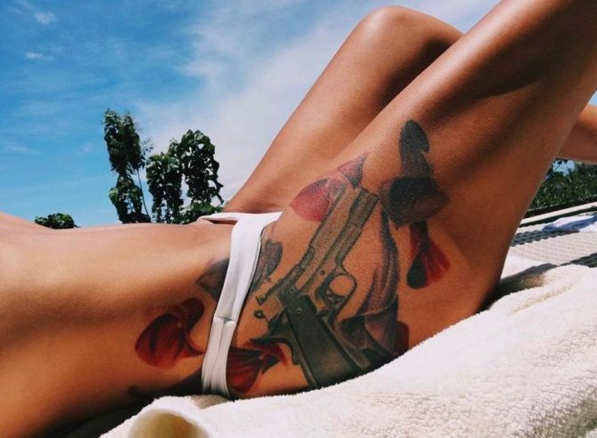 Tatouage d'Aiza Anokhin