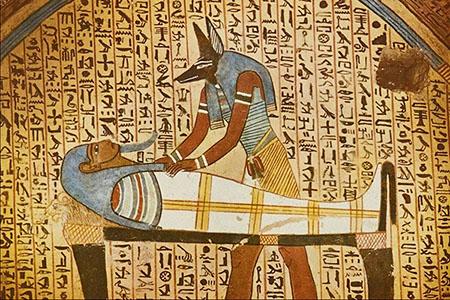 Anubis visite la momie d'Osiris