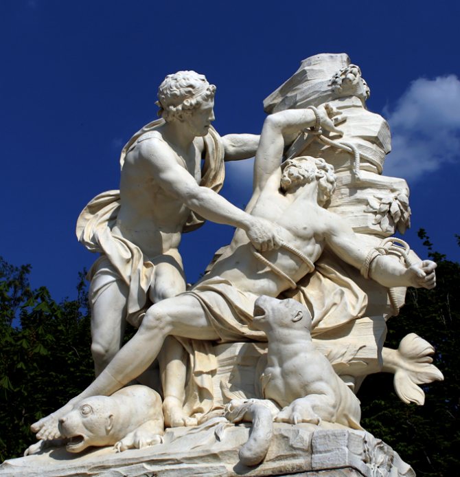 海神プロテウスを岩に縛り付けて未来を占わせるアリステ(セバスチャン・スロッヅ、1688-1723) 2/4711681_Aristei_privyazivaushii_morsko_boga_Proteya_k_skale_chtobi_vinydit_ego_raskazat_svoe_bydyshee_Sebasten_Slodc_16881723_2 (676x700, 443Kb)