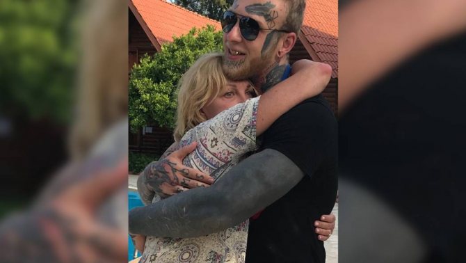 Astropsykolog vurderede virkningen af en tatovering på en skæbne