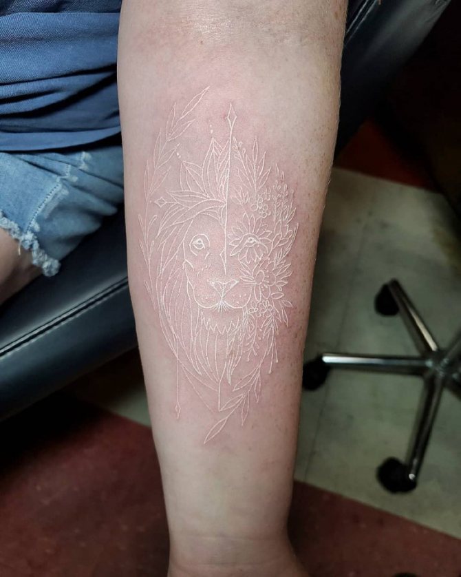tatouage blanc