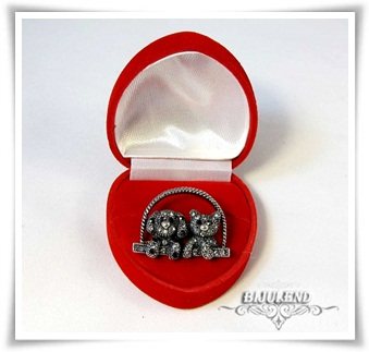 Брошка за куче