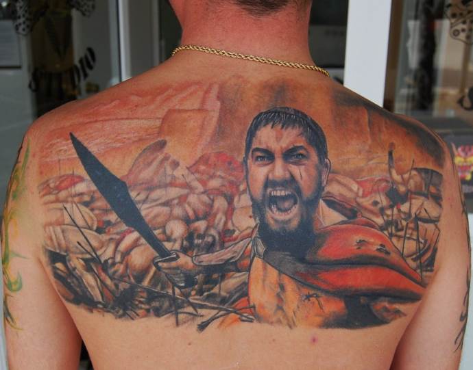 Le roi de Sparte avec une épée