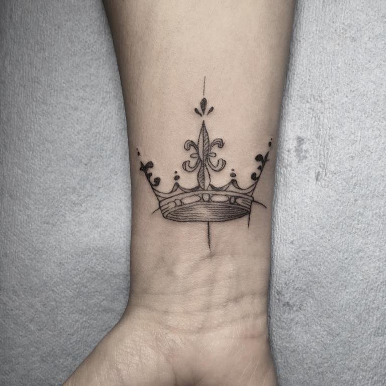 Tattooed signifies a girl's crown