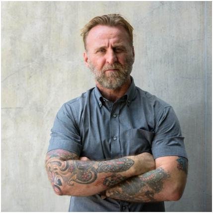 Co se stane s tetováním ve stáří?