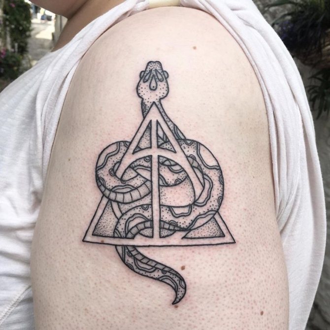 Deathly Hallows symbol