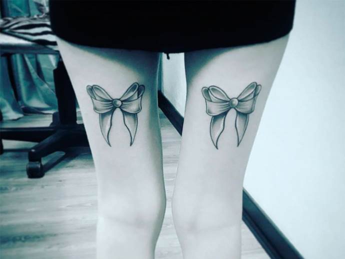 girl in a short skirt