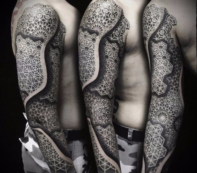 dotwork tattoo