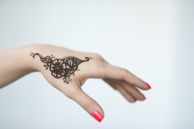 Another example of mehendi for every day