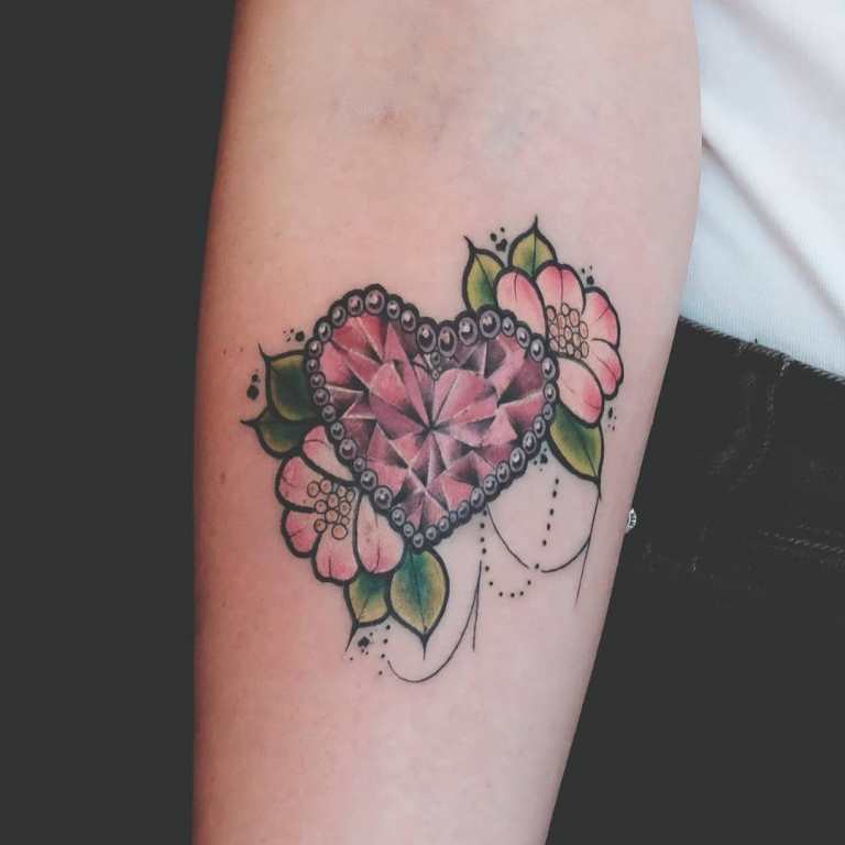 croquis d'un tatouage de cœur