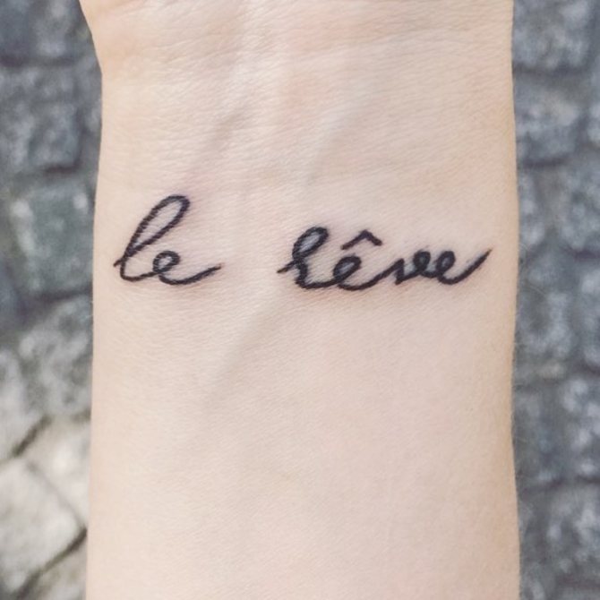 phrases françaises avec traduction