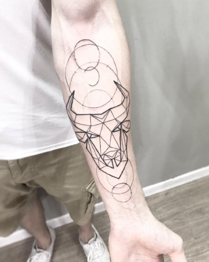 geometrické vzory tetování