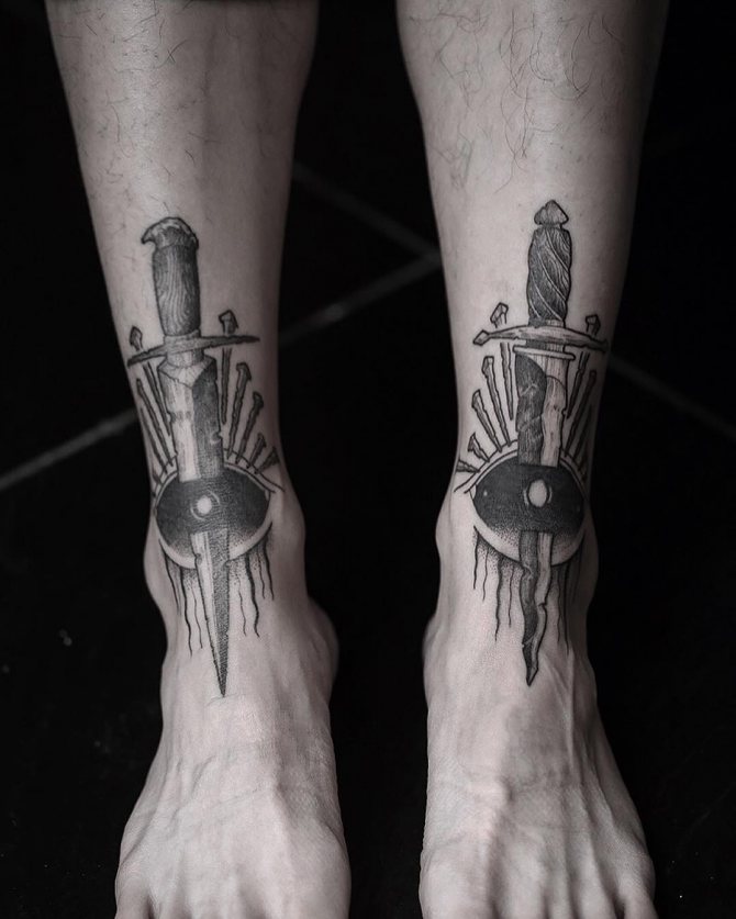 Eyes Pierced with Daggers