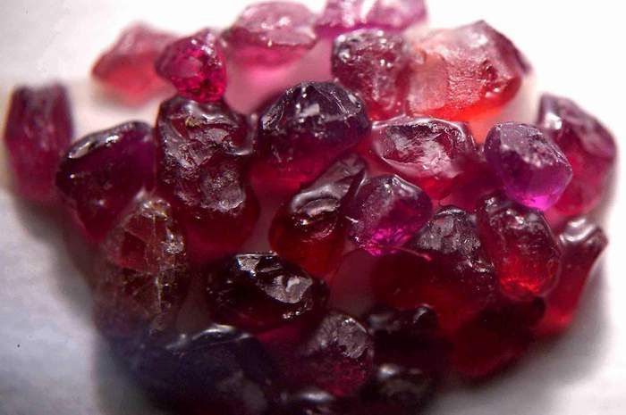 grenat (700x465, 35Kb)