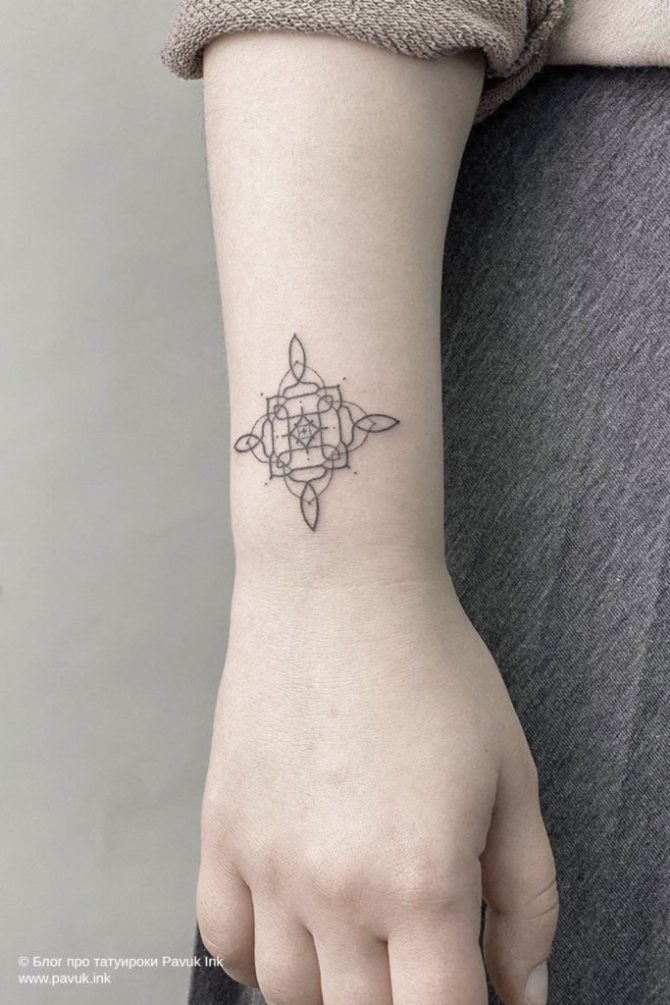 tatuaje handpoke 001