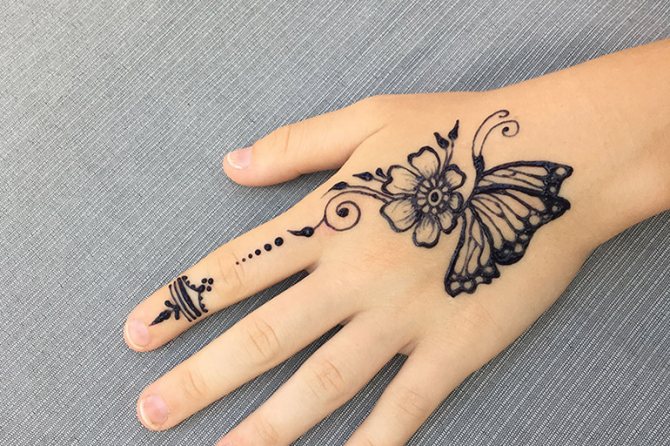 Images with a henna butterfly