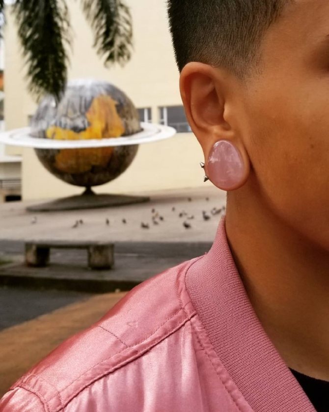 πώς φτιάχνουν σήραγγες στα αυτιά