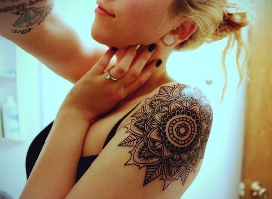 Come posso fare un tatuaggio temporaneo a casa?