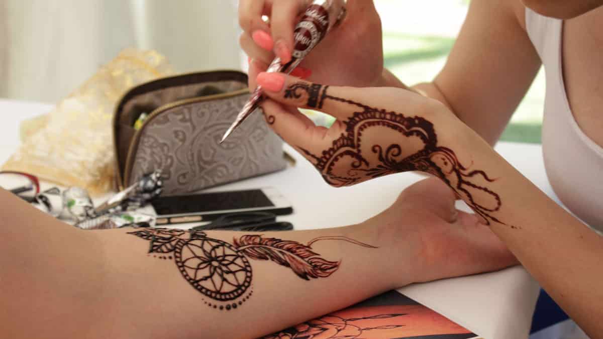 自宅でできる仮のタトゥーの作り方