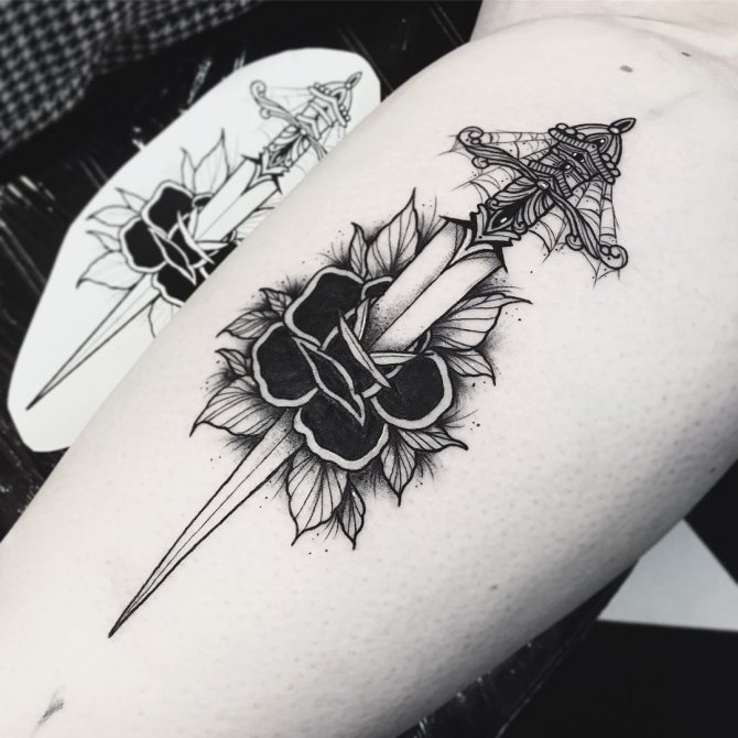 Dagger in the Cobweb