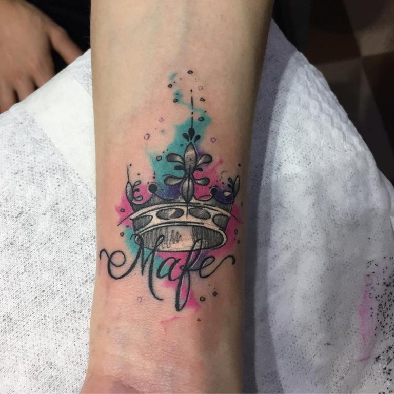 Tattoo meaning in girl's crown