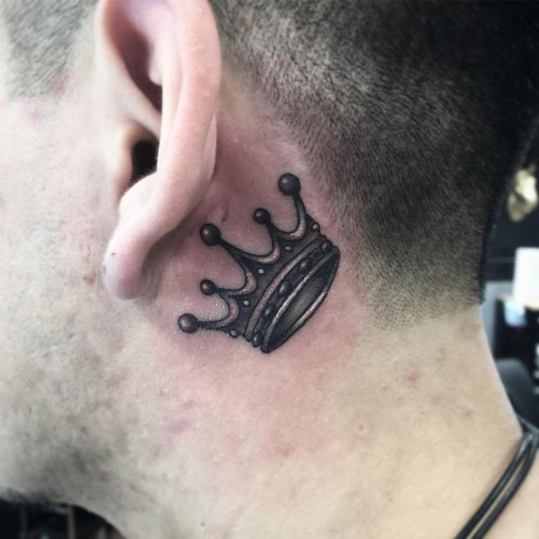crown tattoo