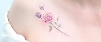 Beau tatouage sur la clavicule d'une fille