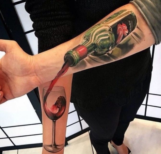 Tatouage créatif pour les amis