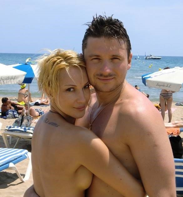Tatouage sur le dos de Lera Kudryavtseva et Sergey Lazarev