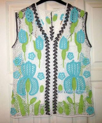 Háčkovaný letní top z irské krajky