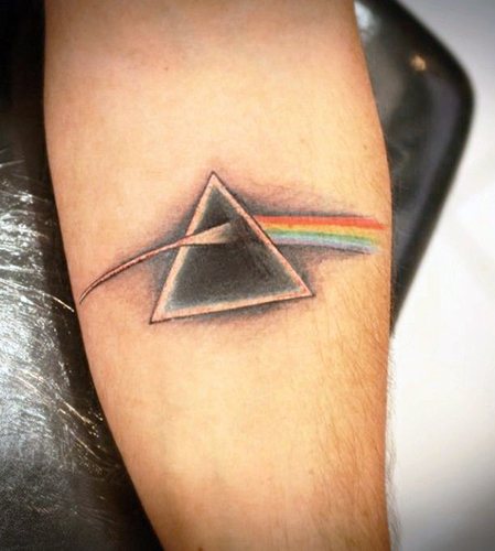 Petits tatouages pour les hommes. Croquis, photos