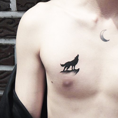 Petits tatouages pour les hommes. Croquis, photos