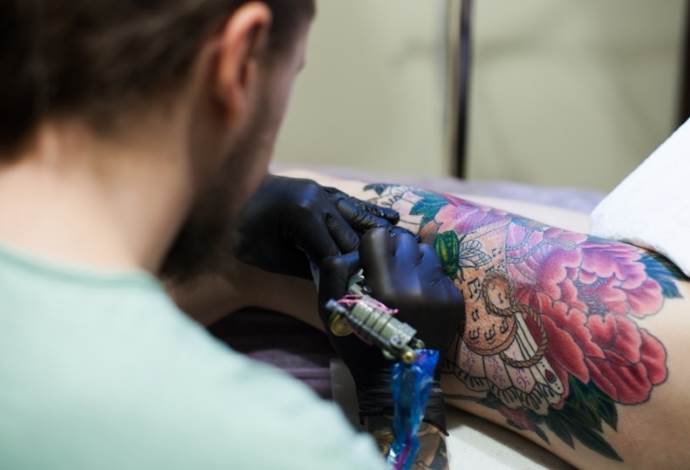 Künstler bei der Arbeit