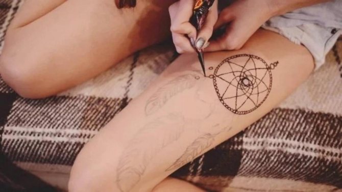 Mehendi jalgadel algajatele