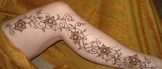 Мехенди на крак