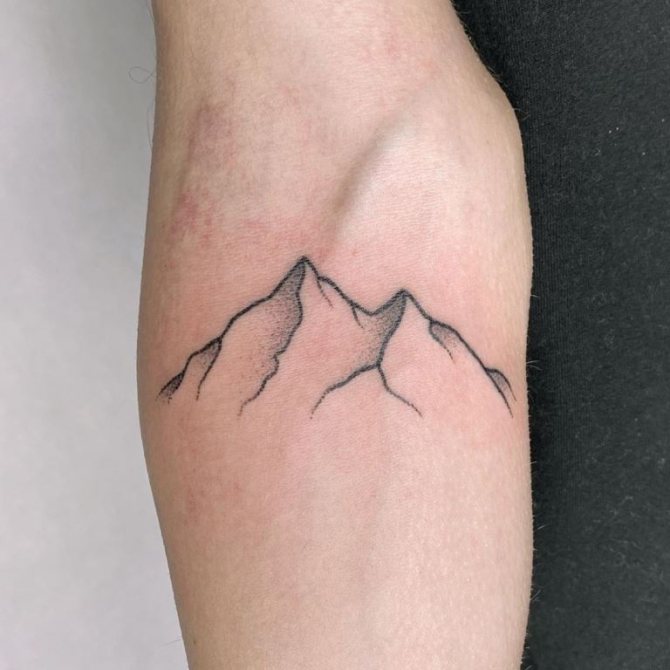 minimalist tattoos