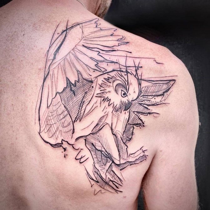 Tatouages masculins à la mode 2021-2022 : quelles tailles choisir, quels sont les meilleurs motifs et quels sont les endroits à tatouer ?