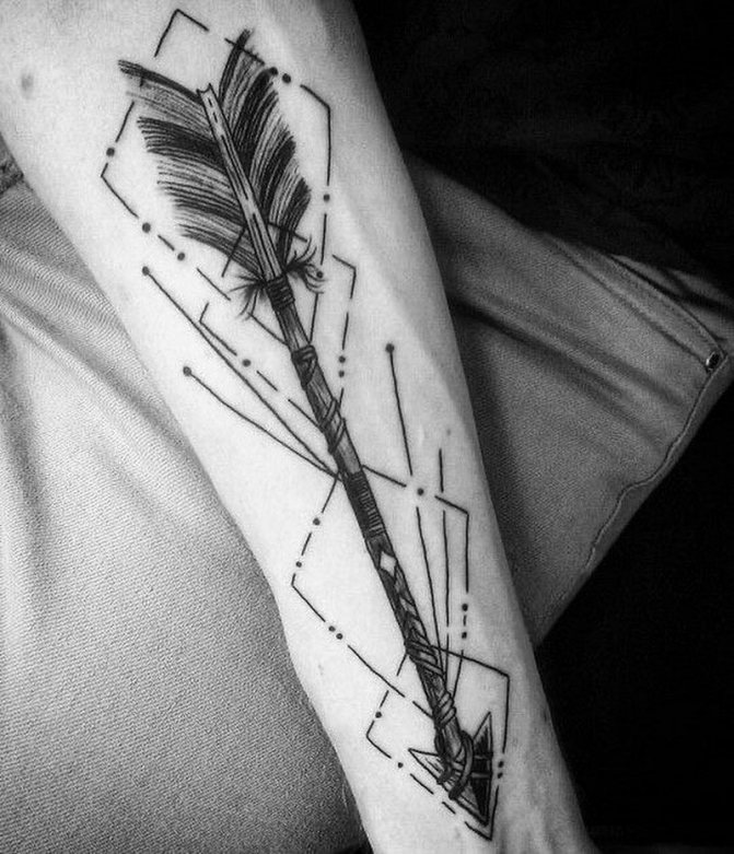 Tatouage masculin à la mode 2021-2022 : quelles tailles choisir, quels sont les meilleurs motifs et quels sont les endroits où se faire tatouer ?