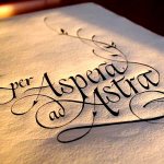 Tattoos auf Latein für Liebe und Schmerz sind unterschiedlich