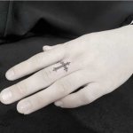 tatouage de croix