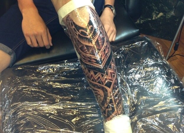 Zábal Čerstvě vytetované tělo Zábal