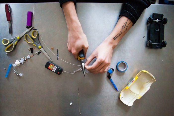 Couper le fil de guitare