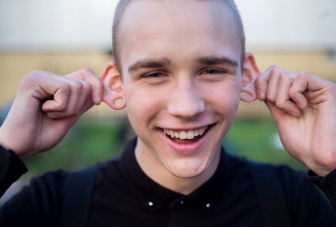 τύπος με σήραγγες