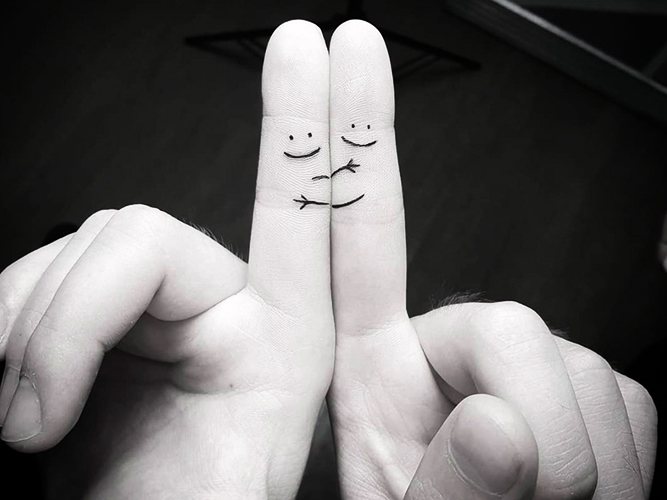 Pair tattoos for girlfriends small on the arm, leg, wrist, collarbone. Photo