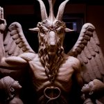 La cruz invertida se considera uno de los símbolos del satanismo.