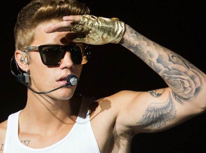 chanteur en tatouage